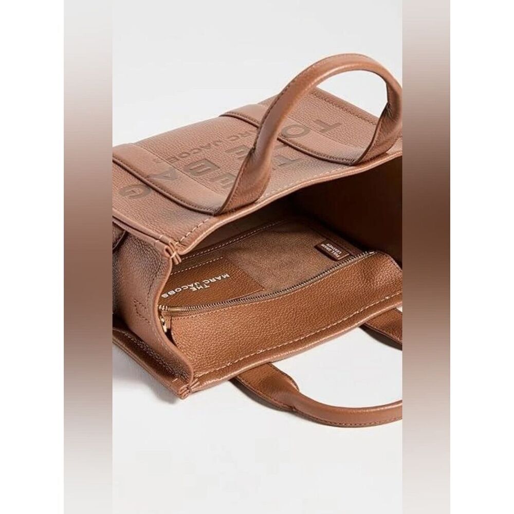 Marc Jacobs The Leather Small Tote bag in Brown - Picture 4 of 16